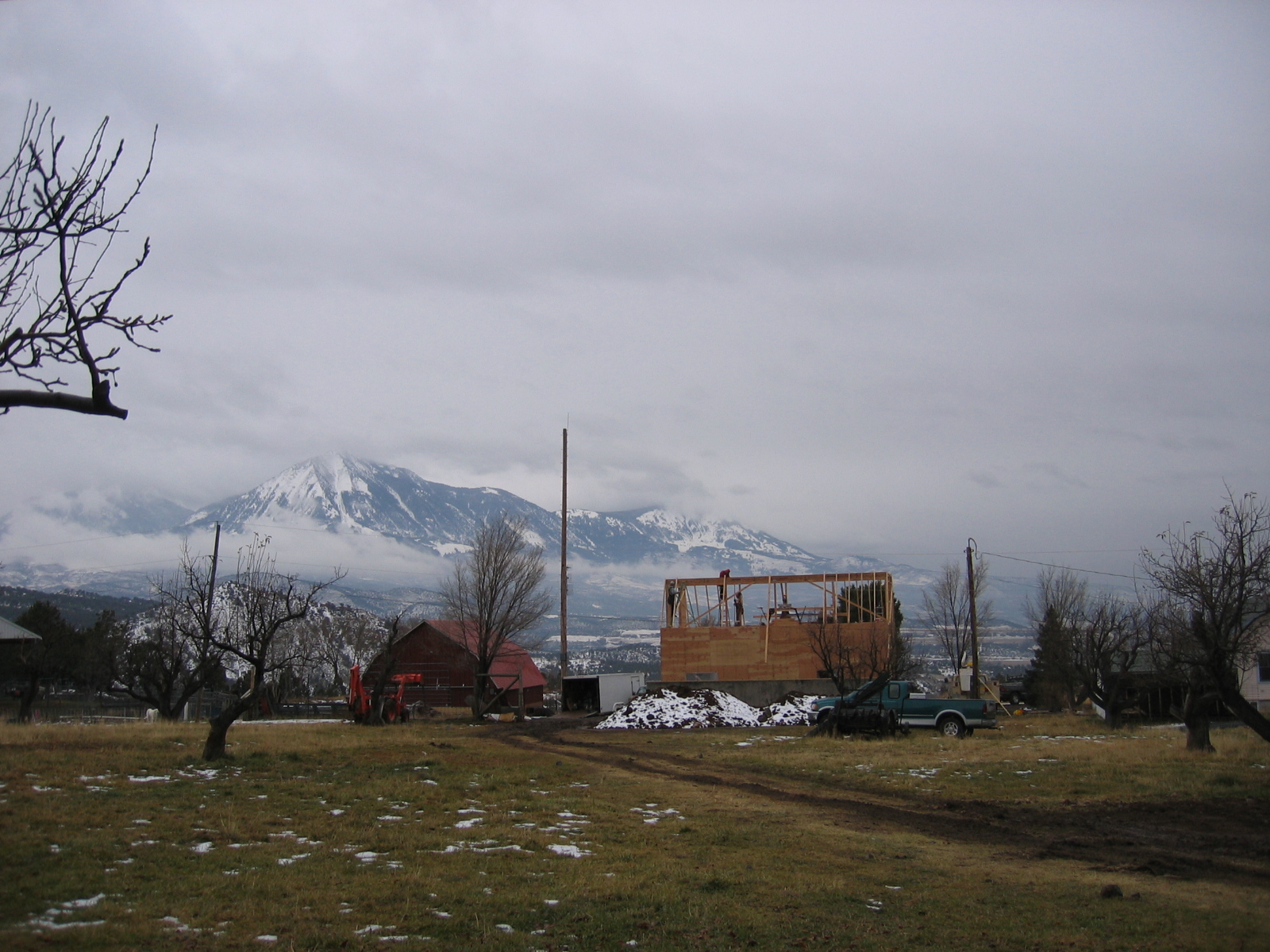 St. Nicholas Day – Rain and Progress