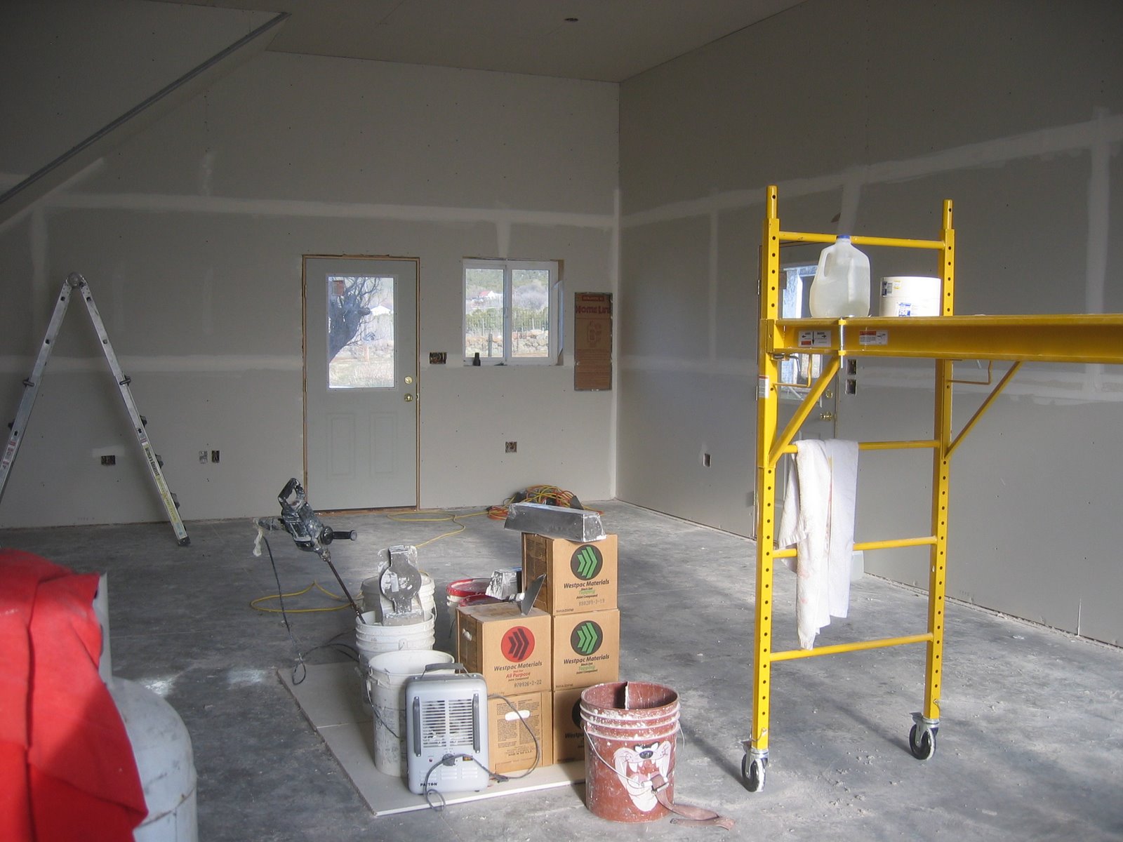 The drywall is mudded and looking good. 