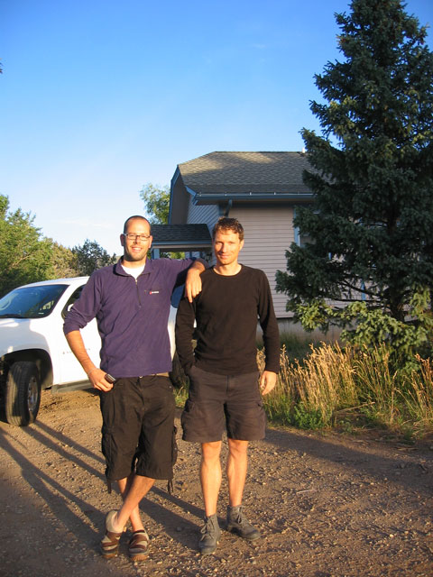 Roy and Pim pose for the camera.