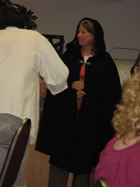 Oogie accepting her Woolgrower of the Year award.