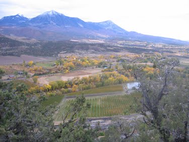 A gorgeous view down into the North Fork Valley.