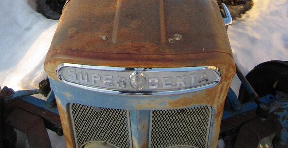 1965 Ford Super Dexta