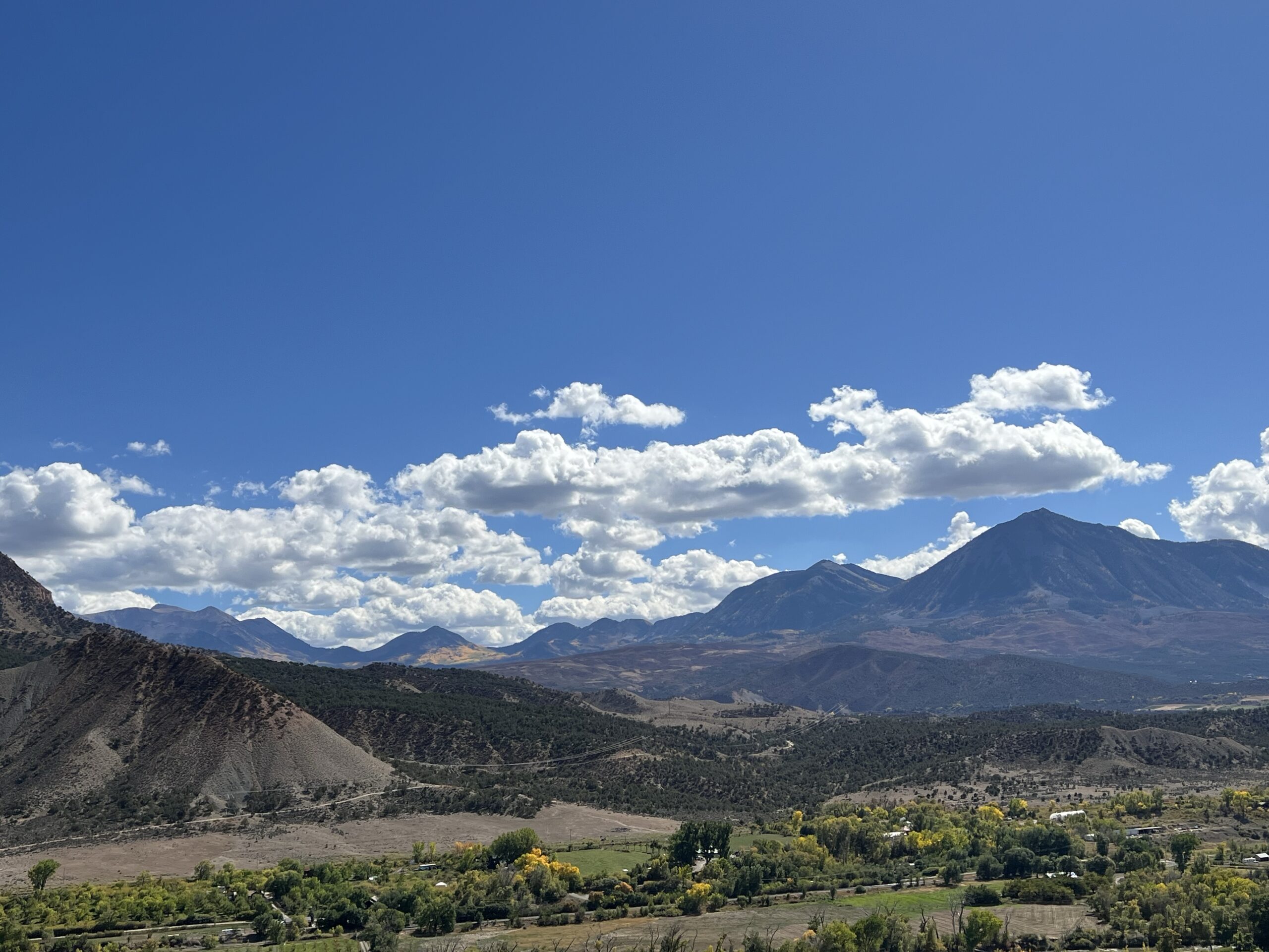 A look over the valley below Garvin Mesa.